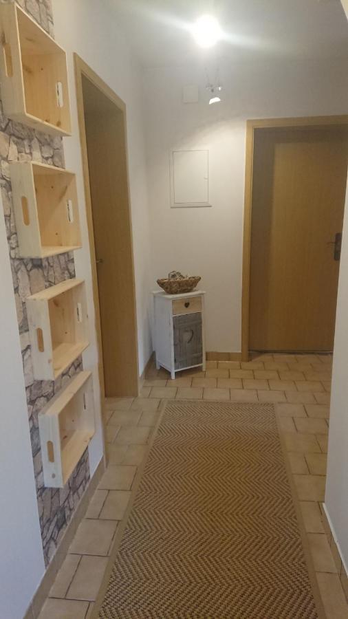 Fewo Erika Lägenhet Lengenfeld  Exteriör bild